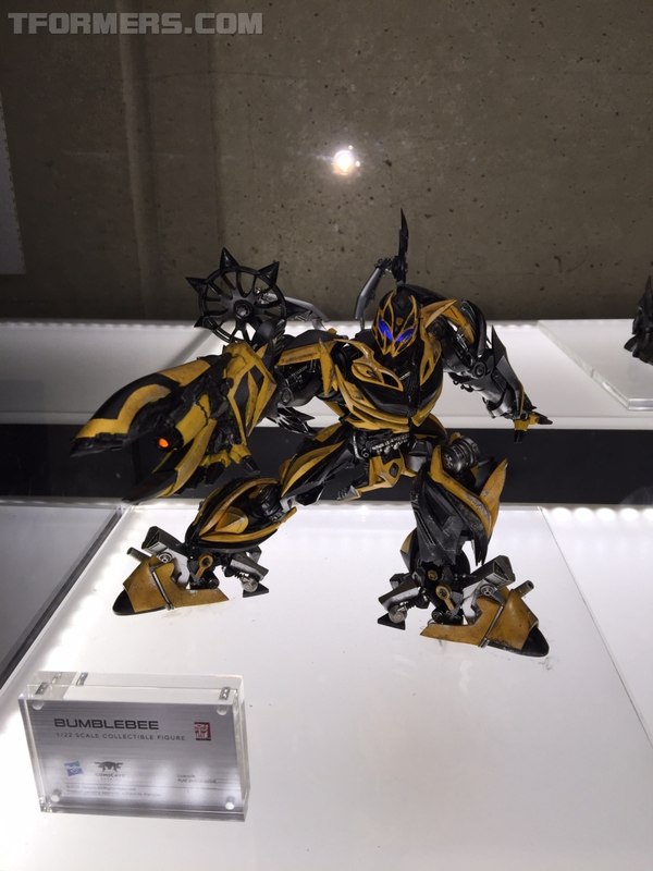 SDCC 2015   Transformers Comicave Optimus Prime Bumblebee Statues From,Bluefin  (20 of 24)